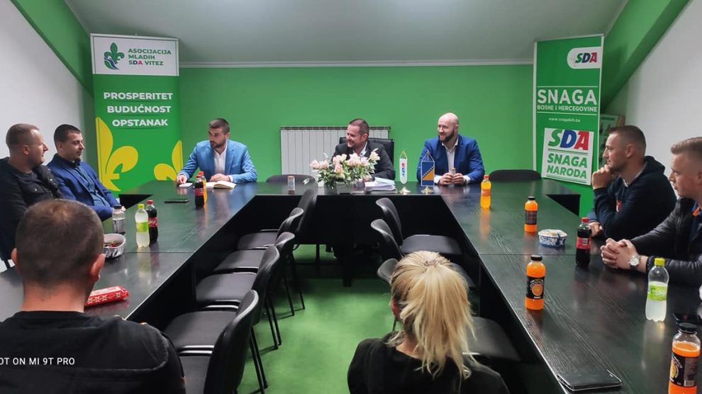 Delegacija Asocijacije mladih SDA posjetila Vitez i Kiseljak