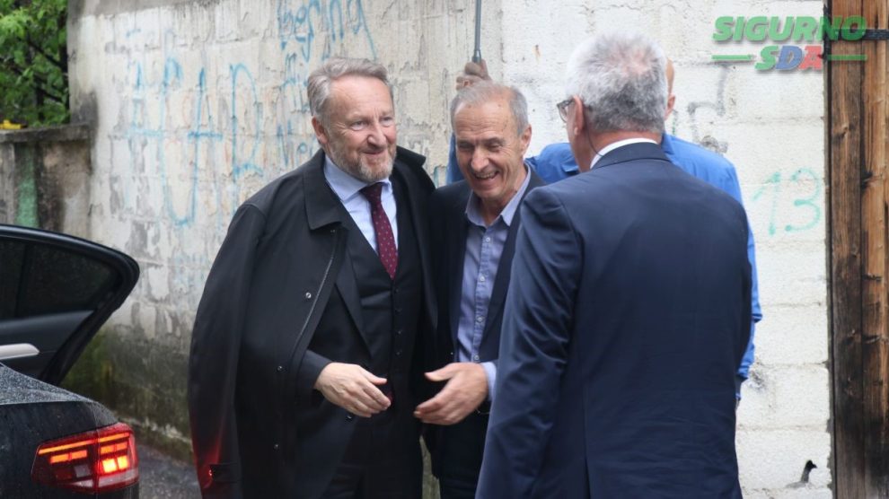 Bakir Izetbegović posjetio Kantonalnu organizaciju SDA Srednjobosanskog kantona